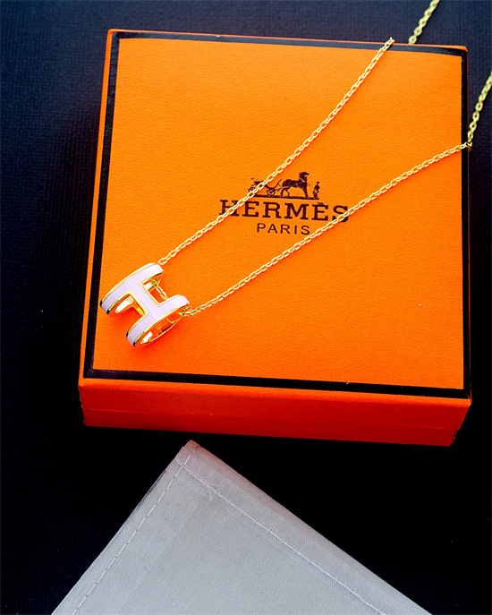Hermes Nacklace 003